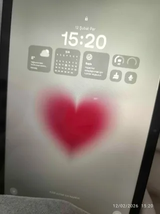 **** *.