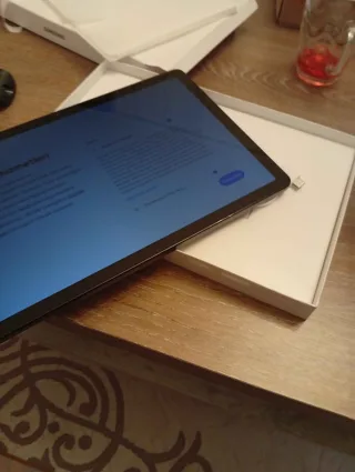 **** *.