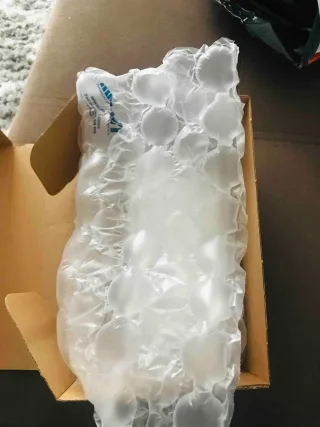 **** *.