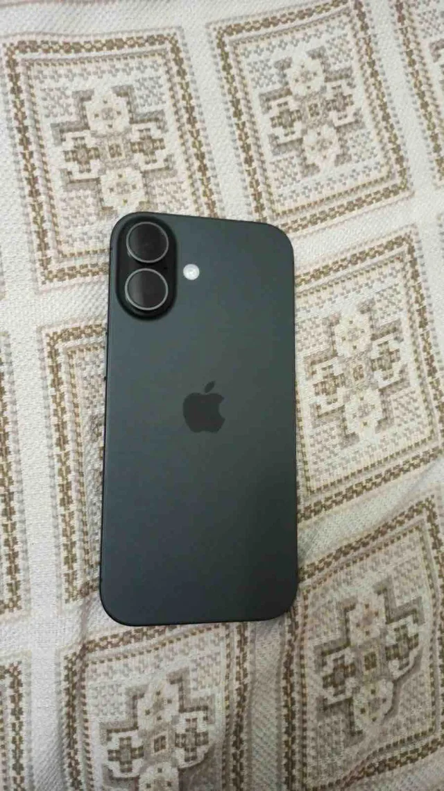 o** E.