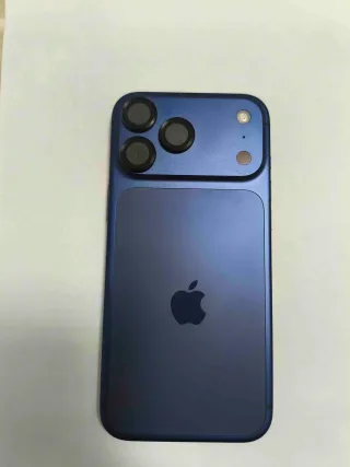 A** Ç.