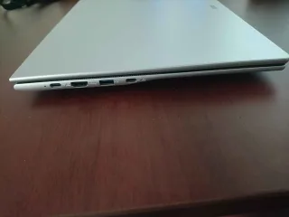 g** T.