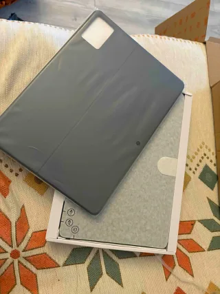 **** *.