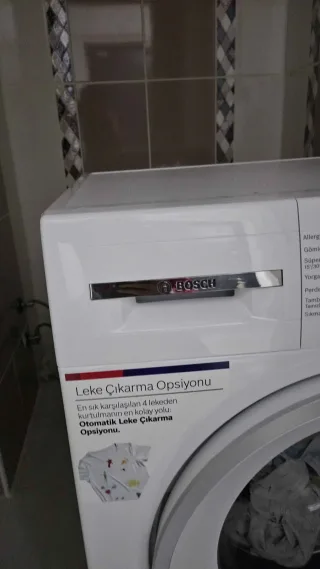 **** *.