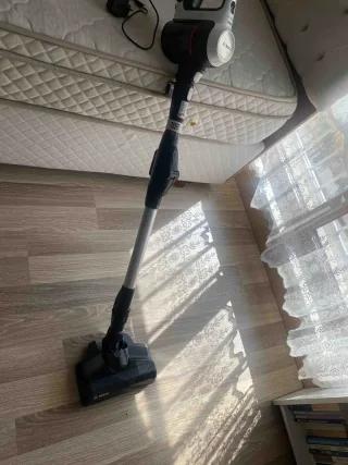 İ** A.