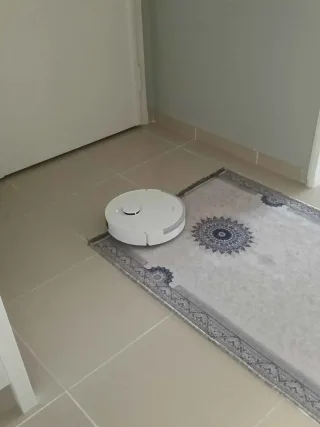 Ç** M.