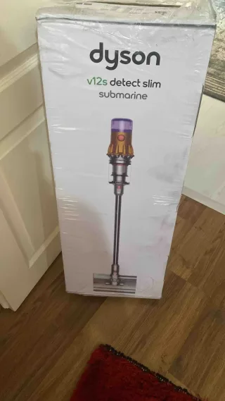S** Y.
