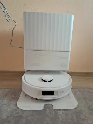 **** *.
