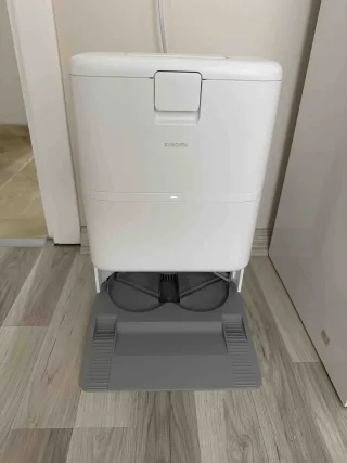 t** T.