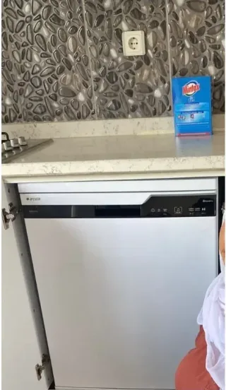 G*******