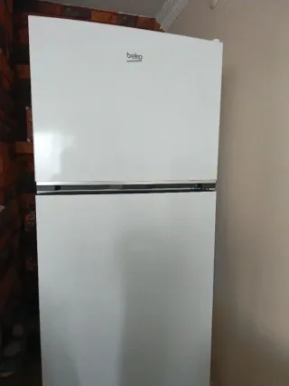 i***