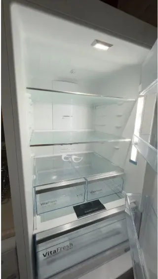 U***