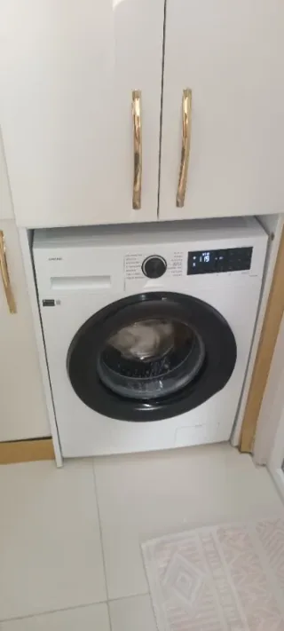 M*******