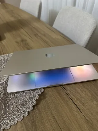 S***