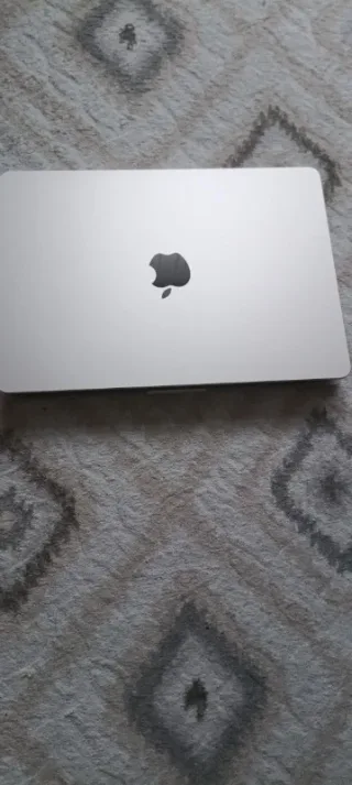T*****