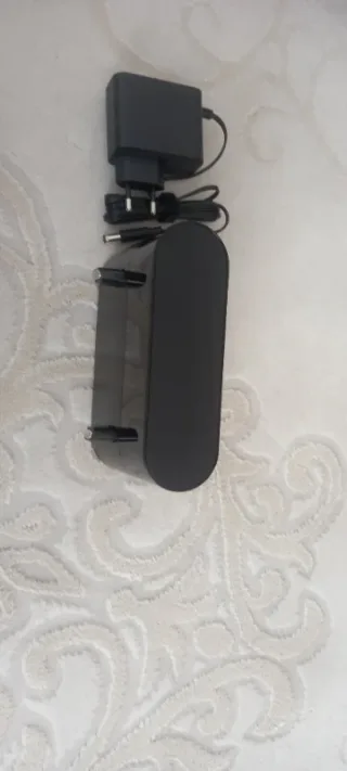 İ****