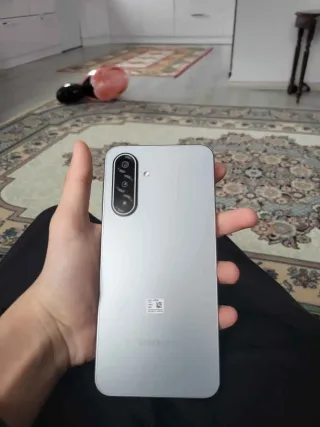 M** K.